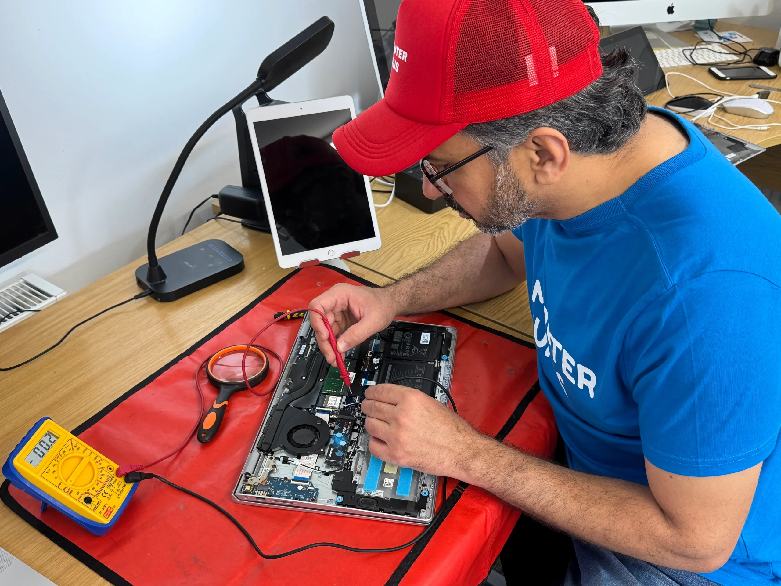 Experience technician